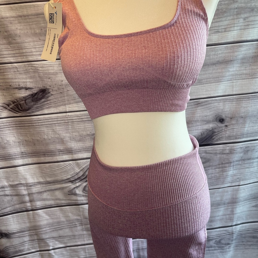 NWT Women’s activewear workout yoga two piece set ribbed seamless high waisted